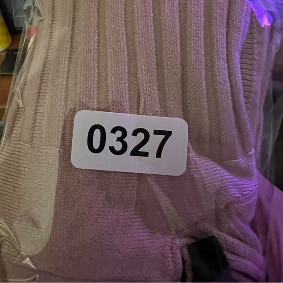 Women's Pink Top - Picture 4 of 5